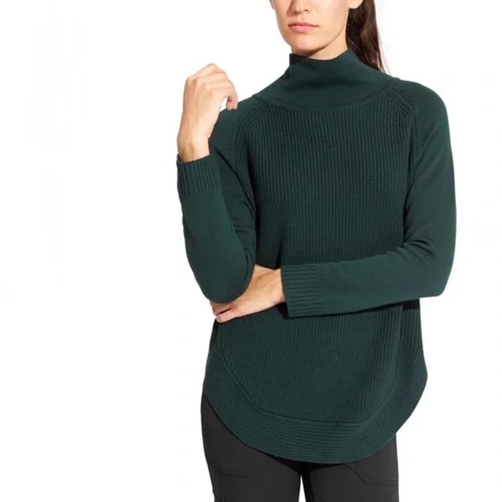 American Eagle Women's Pullover